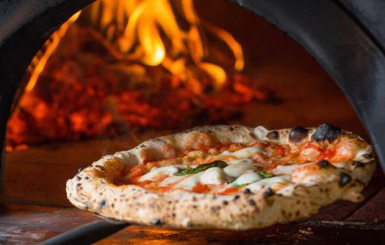 Pizza napoletana forno 1 6b22e4ea - Meraviglie di Calabria - 1