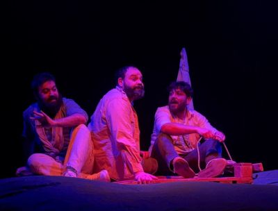 La compagnia della Pigna scuote le coscienze con “La Zattera” al Teatro Gambaro di San Fili