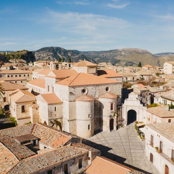 Best Artist in Gerace, ancora aperta la call per workshop residenziali