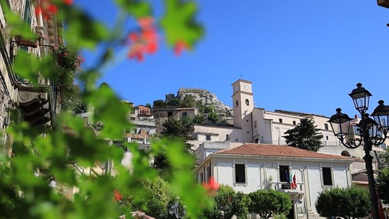 bova centro2 6ee74a64 - La Calabria da scoprire sulle tracce di Norman Douglas, da Bova a Delianuova - 1 La Calabria da scoprire sulle tracce di Norman Douglas, da Bova a Delianuova