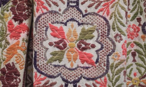 Longobucco tessuti 1 70b63b36 - Il Parco Museo MuSaBa di Mammola - 11 Longobucco tessuti 1 70b63b36 - Meraviglie di Calabria - 10