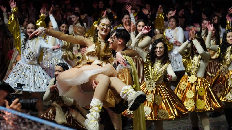 Carnevale Castrovillari 8 scaled 72e5b357 - Castrovillari, tutti a lavoro per la 67a edizione del Carnevale - 1 Castrovillari, tutti a lavoro per la 67a edizione del Carnevale