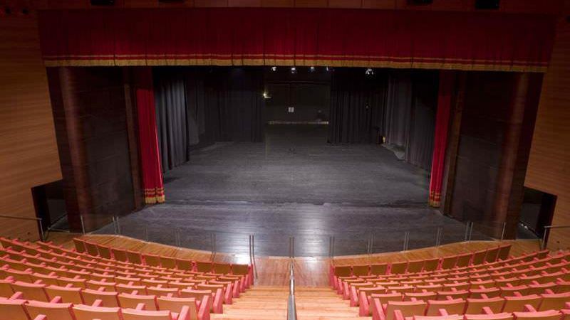 Tau 1 73cf63ee - Teatro, lo spettacolo "Performante" di Edoardo Ferrario al TAU - 1 Teatro, lo spettacolo “Performante” di Edoardo Ferrario al TAU