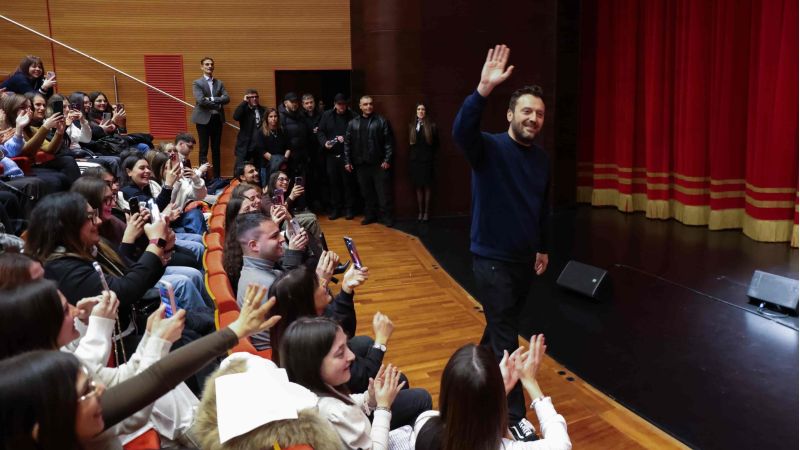 Cesare Cremonini all’Unical, “Torniamo a parlare dei sogni”