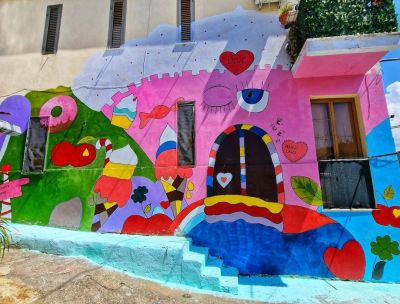 Tutti i colori di Borgo Croce, il valore di una storia semplice