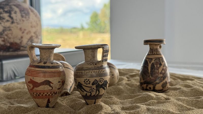 Museo Sibaritide Anfore aryballos 1 scaled 7719e2bc - 'LINFA: essenze dalla terra', a Sibari le millenarie storie sulla cultura dell'olio - 1 ‘LINFA: essenze dalla terra’, a Sibari le millenarie storie sulla cultura dell’olio