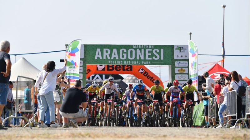 marathon aragonesi partenza2022 77dbeae8 - Marathon degli Aragonesi: tre percorsi per innamorarsi del Pollino - 1 Marathon degli Aragonesi: tre percorsi per innamorarsi del Pollino