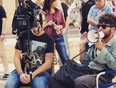 Da Casali del Manco alla California, il viaggio del film “Esisto ma non vivo”