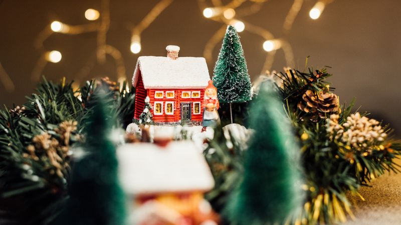 A Cosenza torna la magia del Natale con i mercatini di Piazza Bilotti