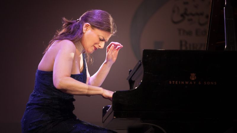 Ingrid Carbone, sold out a Praga per la pianista matematica di Cosenza