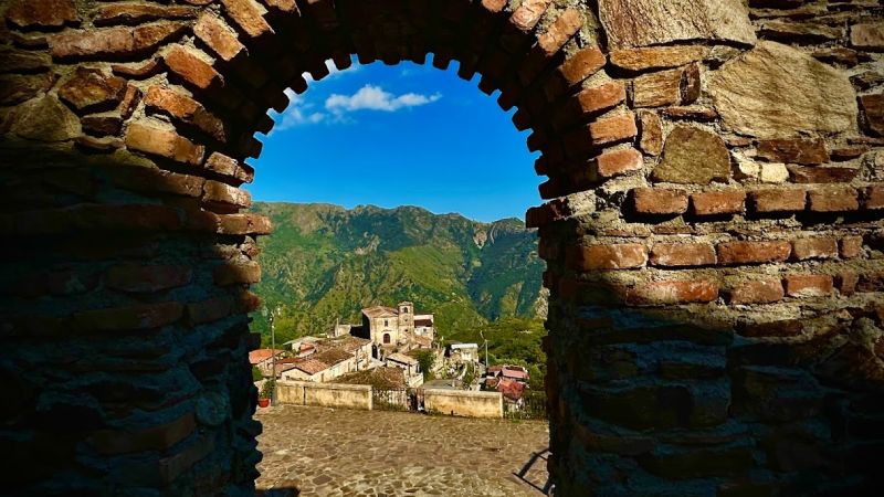 Kalos irtete Gallicianò. Nel cuore della Calabria Grecanica