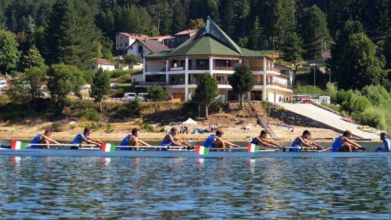 canoa italia centro sportivo lorica 710x375 1 7f654995 - A Lorica, occhi puntati sugli azzurrini di canottaggio - 1 A Lorica, occhi puntati sugli azzurrini di canottaggio