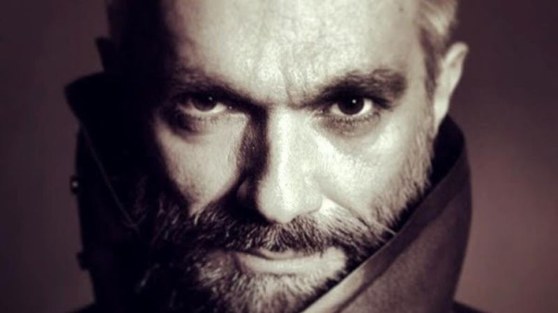 Incontro Ligato 2 80693982 - Lo stilista di fama internazionale Ligato a Reggio dialoga con i giovani: «Le mie radici sono qui» - 1 Lo stilista di fama internazionale Ligato a Reggio dialoga con i giovani: «Le mie radici sono qui»