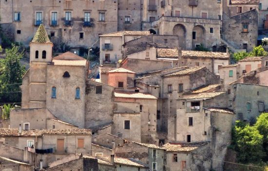 Saracena centro storico scaled e1714837549777 84fa2a15 - Meraviglie di Calabria - 11