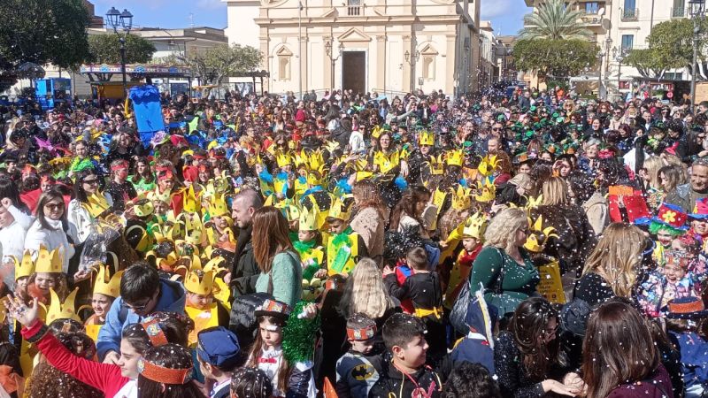 “Siderno in maschera” riporta in città l’allegria del Carnevale