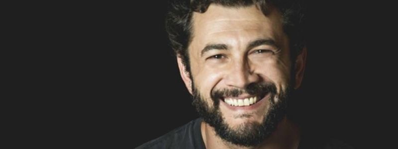 Vinicio Marchioni e il suo posto felice sulla Costa dei Saraceni