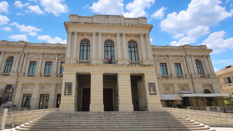 Al Teatro Cilea serate speciali di spettacolo e impegno sociale