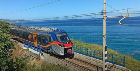 Treno mare 1 8736fb0a - Meraviglie di Calabria - 5