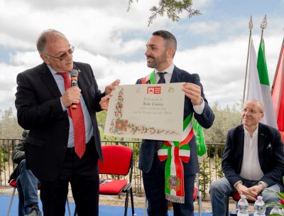 Festa grande ad Aiello Calabro per la Bandiera dei Borghi più Belli d’Italia