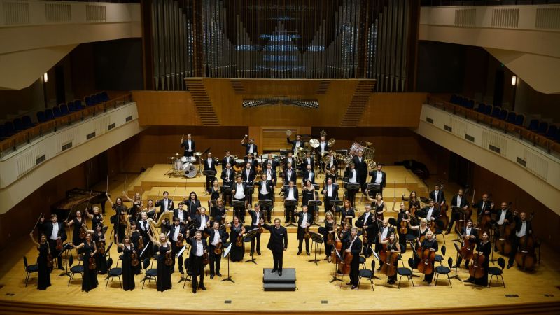 Orchestra di Kiev 1 e1735982827488 88052924 - Crotone, stamattina il concerto di pace dell'Orchestra Sinfonica Ucraina - 1 Crotone, stamattina il concerto di pace dell’Orchestra Sinfonica Ucraina