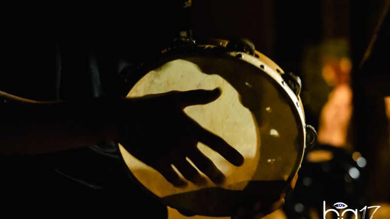 Foto 4 Tarantella 8959eee9 - Atipica, il nuovo singolo "Tiritaritarantella" e il legame «viscerale con la Calabria» - 1 Atipica, il nuovo singolo “Tiritaritarantella” e il legame «viscerale con la Calabria»