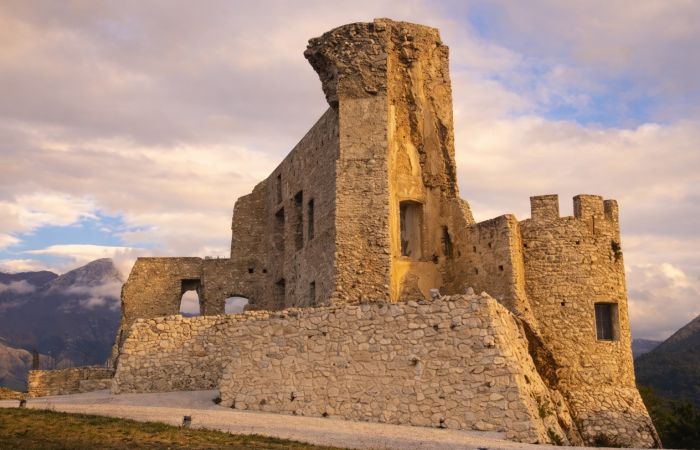 Morano castello ok 89017d55 - Il Castello Normanno - Svevo di Morano Calabro - 1 Il Castello Normanno – Svevo di Morano Calabro