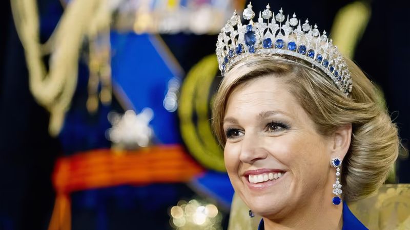 La regina Màxima d’Olanda apprezza l’oreficeria calabrese