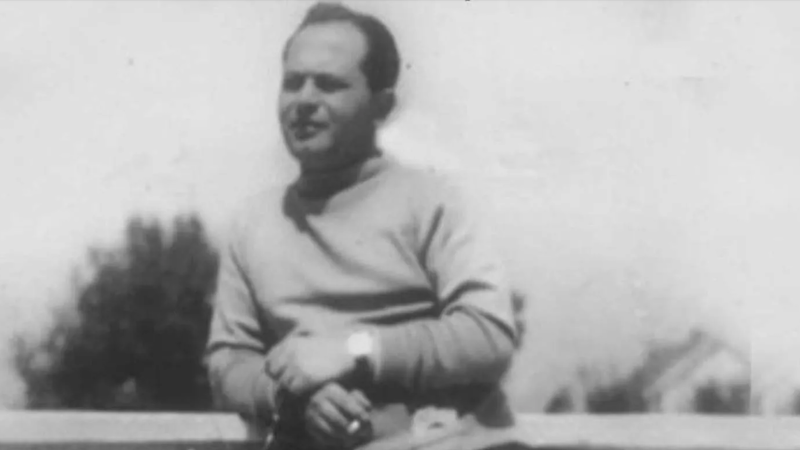 Franco Costabile e1717503621230 8c2a61ee - Cento anni dalla nascita di Costabile, l'opera omnia del poeta calabrese allievo di Ungaretti - 1 Cento anni dalla nascita di Costabile, l’opera omnia del poeta calabrese allievo di Ungaretti