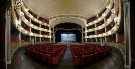 teatro rendano 8cf47936 - Meraviglie di Calabria - 33
