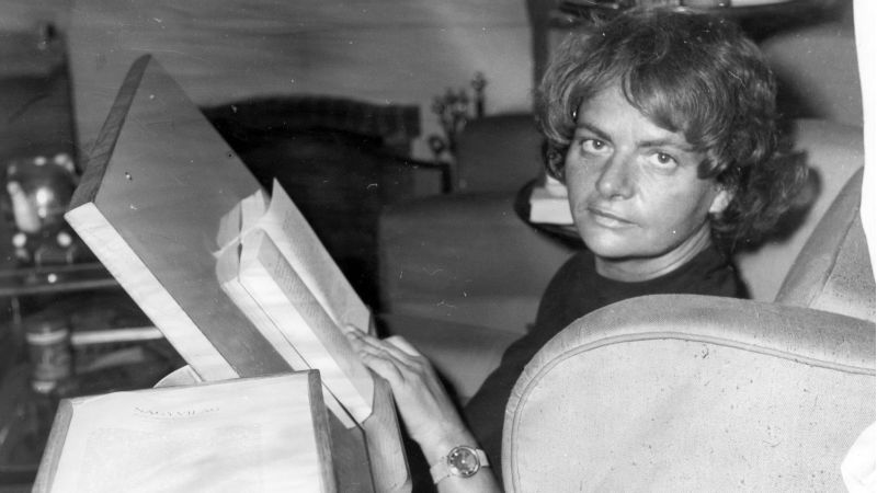 Elsa Morante 1 8da238fd - Nel segno della spada, un'inedita Elsa Morante nel libro di Angela Bubba - 1 Nel segno della spada, un’inedita Elsa Morante nel libro di Angela Bubba