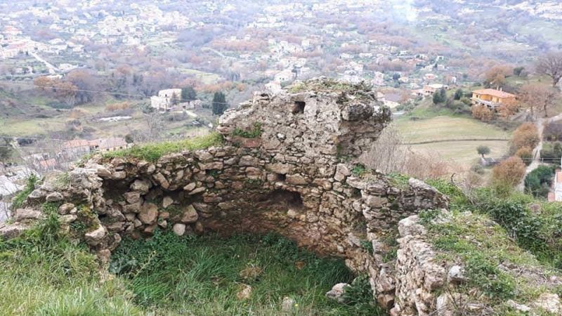 a7e6d336 4ced 4daa 9430 d7279de1813e 8d3179a4 - A Castrolibero tra i resti dell’accampamento dei Franchi - 1 A Castrolibero tra i resti dell’accampamento dei Franchi