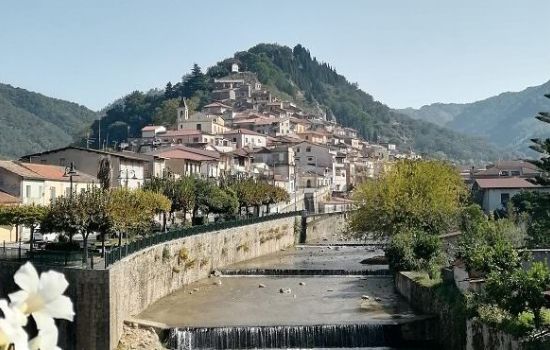 Ponte sul fiume Metramo a Galatro, provincia di Reggio Calabria (foto Antonio Pagliuso)