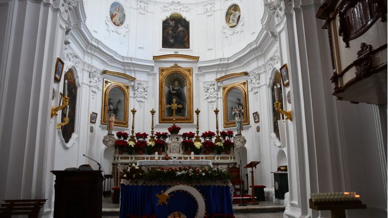 chiesa di santa chiara 135855 scaled 8df8ee29 - Santa Chiara, un «gioiello» di Chiesa a Crotone - 1 Santa Chiara, un «gioiello» di Chiesa a Crotone