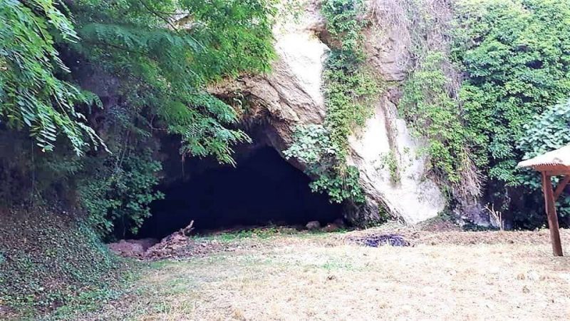 f7fb1897 b1b4 47dc a001 e8a775bd6e51 8f28eeb0 - La leggenda della grotta delle "lacrime di latte" a Filandari - 1 La leggenda della grotta delle “lacrime di latte” a Filandari
