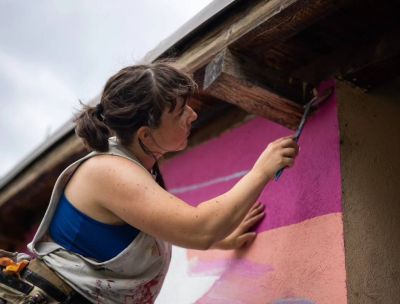 Artisti dal Kosovo a Pallagorio per la “Settimana dei Murales Arbëreshë”