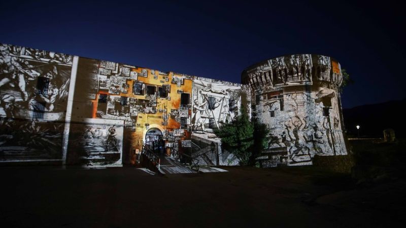 Primavera dei Teatri 2020. Teatro Studio Krypton Alla luce dei fatti. Fatti di luce. Photo Angelo Maggio 902f5b1b - La Primavera dei Teatri è in arrivo: 11 giorni di programmazione e 50 spettacoli nazionali ed internazionali - 1 La Primavera dei Teatri è in arrivo: 11 giorni di programmazione e 50 spettacoli nazionali ed internazionali