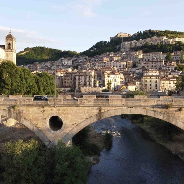 San Francesco di Paola: è ancora tradizione e artigianato nel centro storico di Cosenza