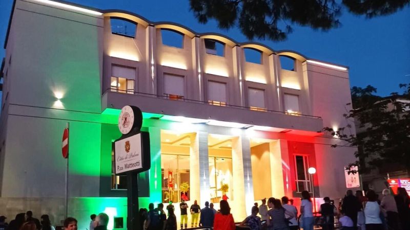 Teatro Manfroce Palmi 92aeafa9 - Teatro presidio di cultura e bellezza, Palmi ritrova il suo Manfroce - 1 Teatro presidio di cultura e bellezza, Palmi ritrova il suo Manfroce