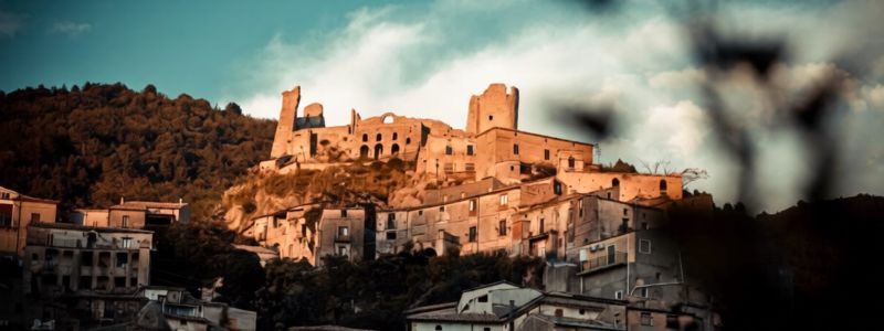 Weekend delle tipicità, nel borgo dei due castelli torna la Fiera Agricleto