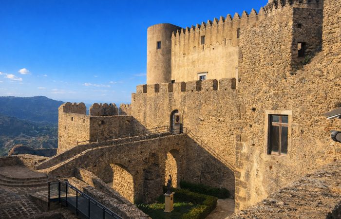 Il Castello Carafa di Santa Severina