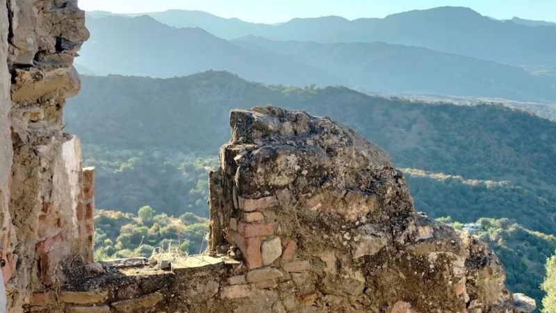 WhatsApp Image 2024 06 19 at 12.08.27 9450cede - Brancaleone: una torre normanna riemerge dal passato e ridefinisce i confini dell'antica città - 1 Brancaleone: una torre normanna riemerge dal passato e ridefinisce i confini dell’antica città