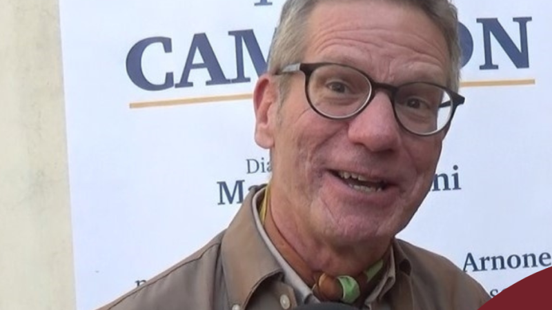 Progetto senza titolo 96c8e386 - Peter Cameron: «In Calabria sento l’energia delle persone che creano» - 1 Peter Cameron: «In Calabria sento l’energia delle persone che creano»
