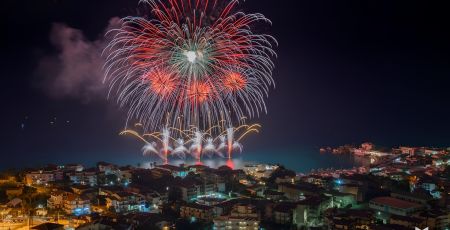 Belvedere Marittimo Fuochi artificio 2 97af2fe4 - Meraviglie di Calabria - 27