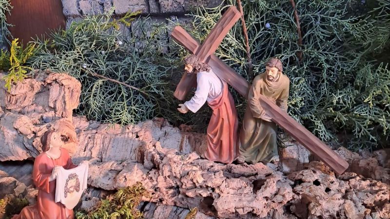 Tradizioni di Pasqua, un piccolo presepe per la Passione di Gesù