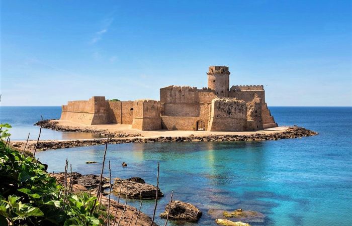 Castello Aragonese di Le Castella e9deed3b 99a9de47 - La Fortezza di Le Castella - 1 La Fortezza di Le Castella