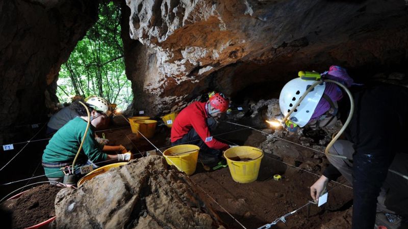 Speleologia archeologica Grotta della Monaca ph Felice Larocca 9 9d59ecdb - Chi eravamo 3.500 anni fa? Lo svela la Grotta della Monaca sul Pollino - 1 Chi eravamo 3.500 anni fa? Lo svela la Grotta della Monaca sul Pollino