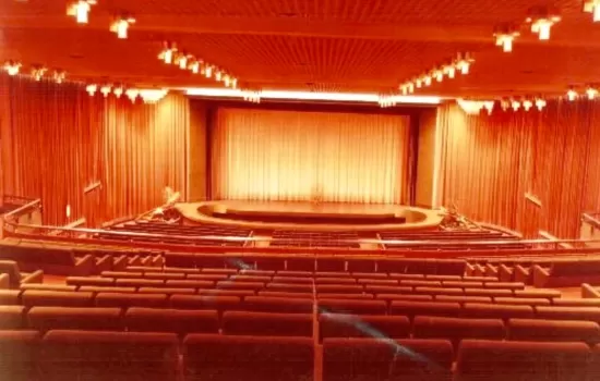 cinema teatro metropol 9fe8cc15 - Meraviglie di Calabria - 31
