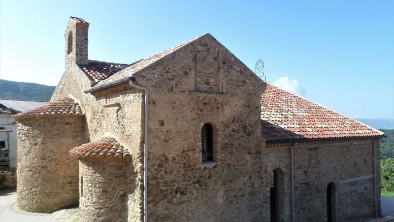 San Martino di Giove a09c6360 - L'antichissimo cenobio di San Martino di Giove, tomba dell'abate Gioacchino da Fiore (FOTO) - 1 L’antichissimo cenobio di San Martino di Giove, tomba dell’abate Gioacchino da Fiore (FOTO)