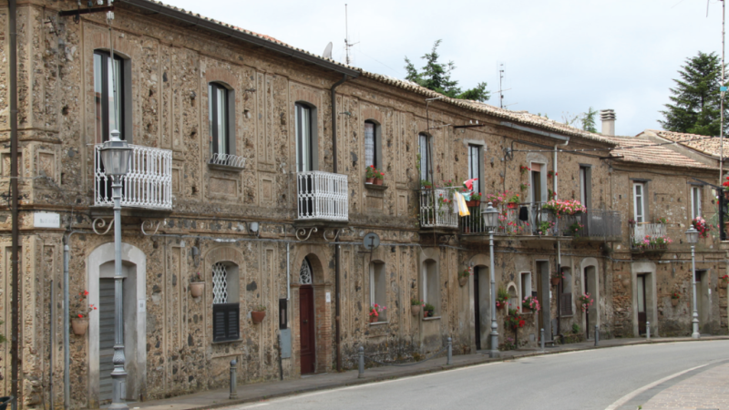 Borghi e leggende, Jacurso e i suoi “alberi soldati”