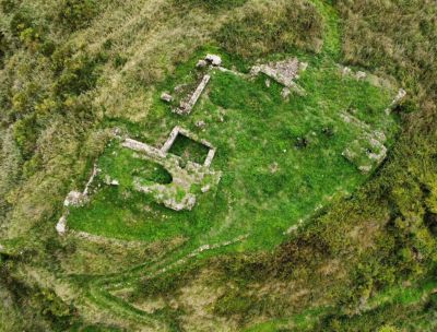 Castelmonardo, l’interesse degli archeologi europei sul sito calabrese